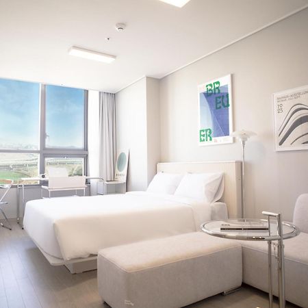 Апартаменты Uh Flat The Songdo Инчон Экстерьер фото