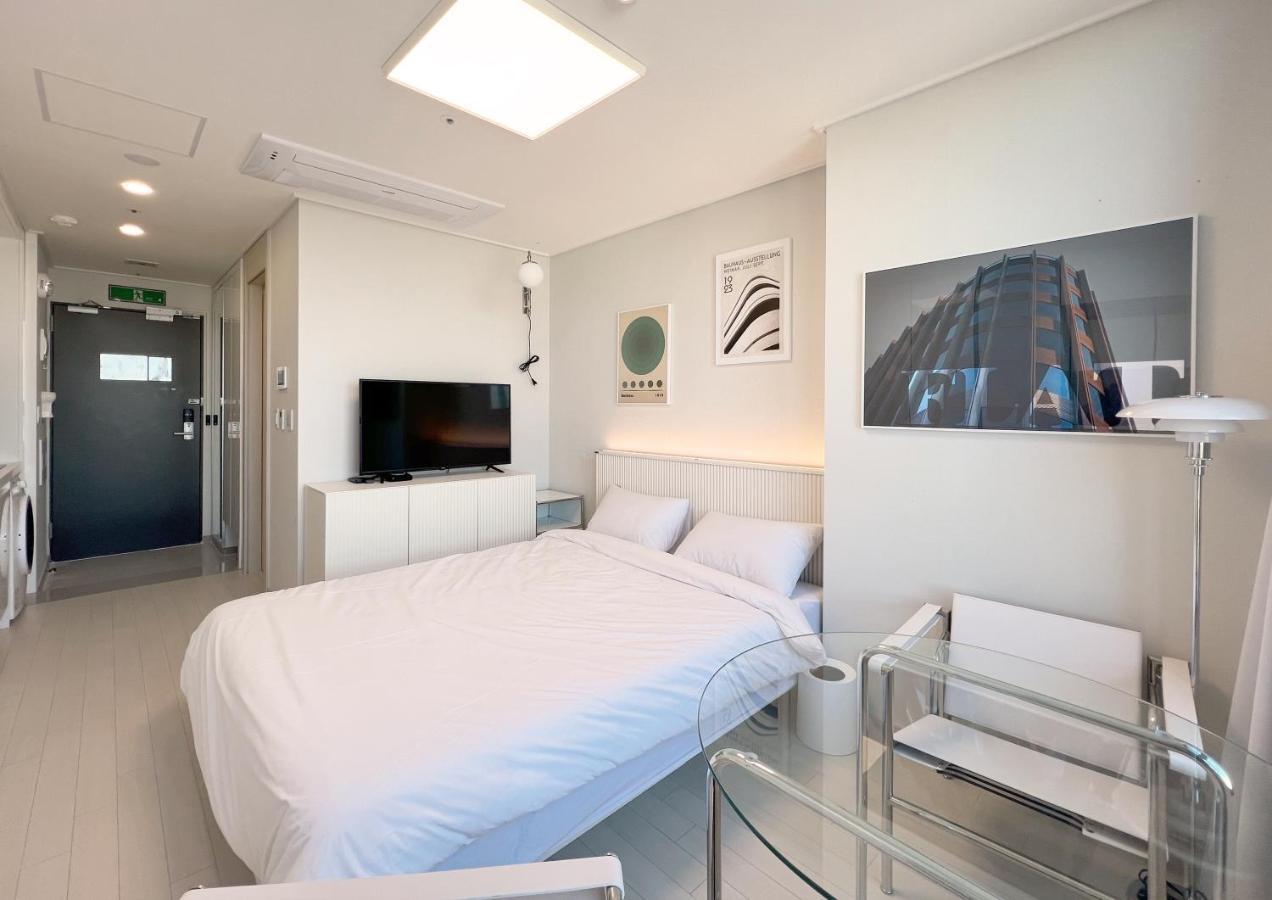 Апартаменты Uh Flat The Songdo Инчон Экстерьер фото